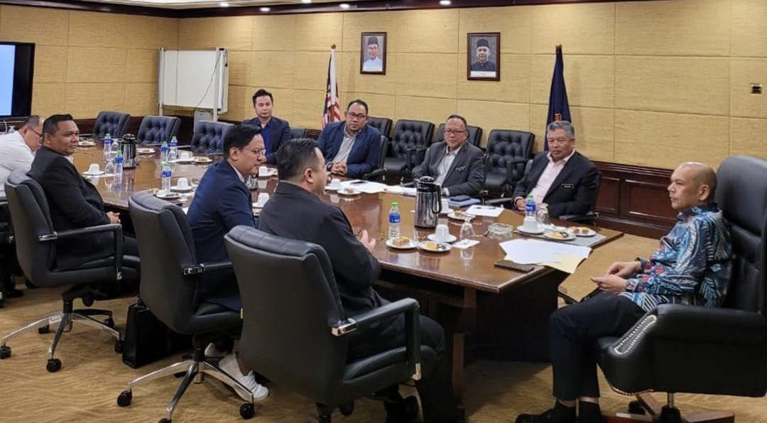 Dialogue on consumer affairs: MTPN courtesy visit to discuss consumer issues and the cost of living.