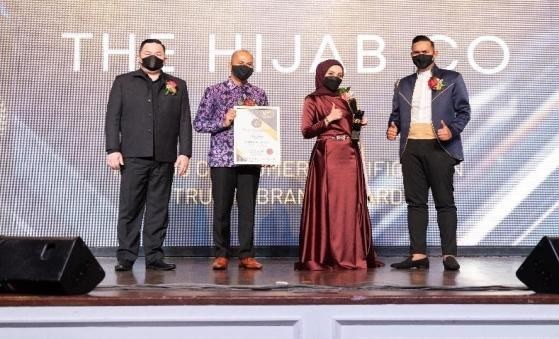 Top 500 Consumer Certification: Trusty Brand Award recognition ceremony.